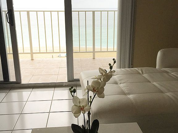 4th image of 5701 Collins Ave APT 904