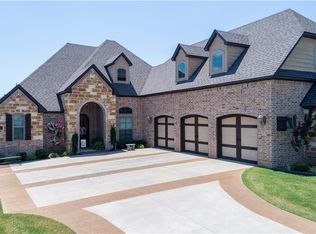 8500 Gatehouse Way, Fort Smith, AR 72916