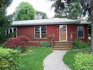 5th image of 2914 Ellwood Ave
