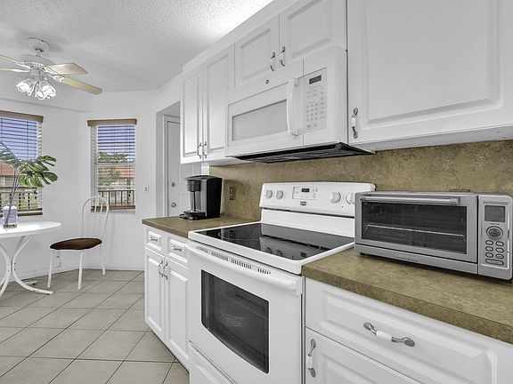 5th image of 13001 SW 15th Court #404t