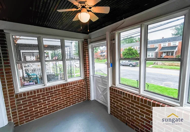 3427 N Point Rd — Photo 43