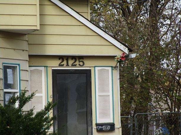 2nd image of 2125 Washington Ave