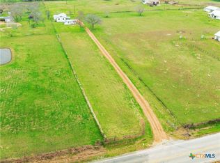 1473 Fm 530, Hallettsville, TX 77964