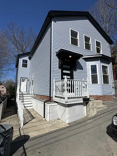 36 Gould St #1 Photo 1