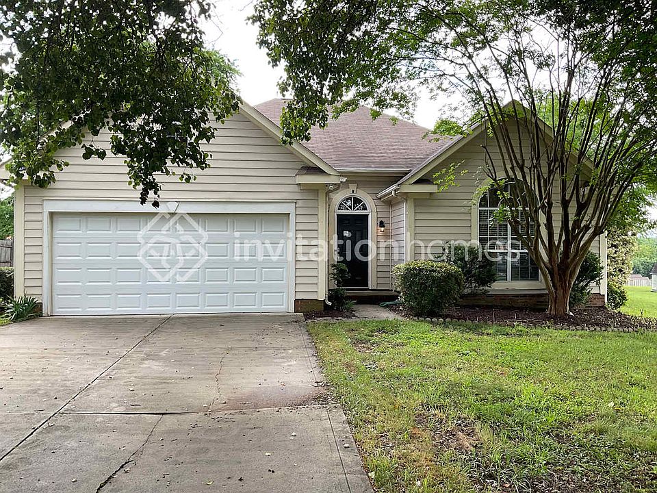 1st image of 7135 Badenoch Ct