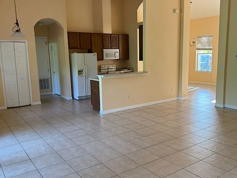 3321 Pawleys Loop N — Photo 3