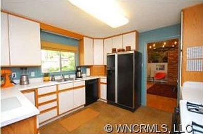 4th image of 22 Jarnaul Ave