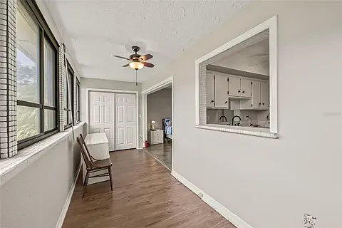416 Windrush Bay Dr — Photo 2