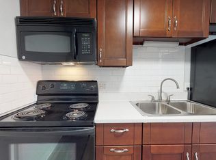 1463 Macon St APT 202, Aurora, CO 80010