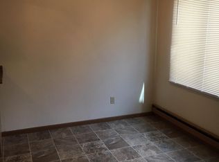 305 Linde St APT D, Deforest, WI 53532