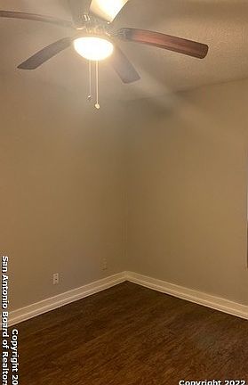 3rd image of 403 Terrell Ave APT 1