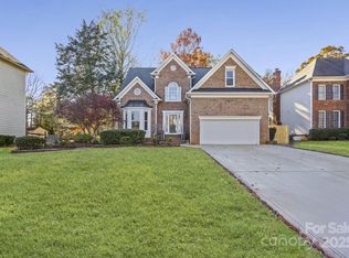 12326 Ashleigh Oaks Ct, Charlotte, NC 28273