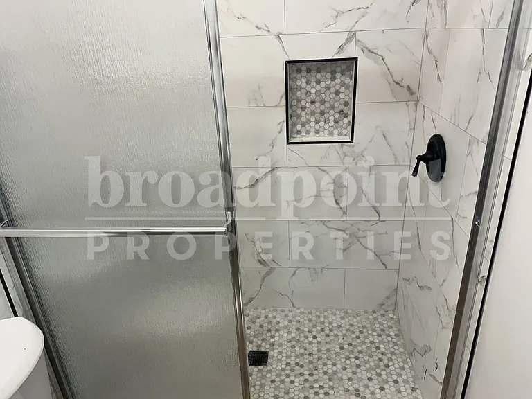 220 S 29th St #1 — Photo 11