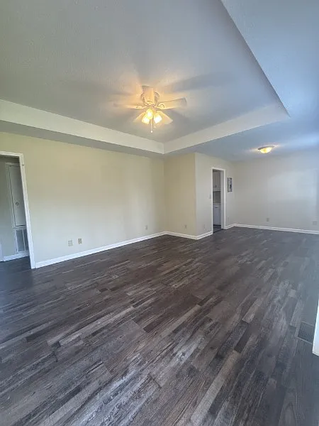3 bed, 1008 sqft, $1,300 — Photo 3