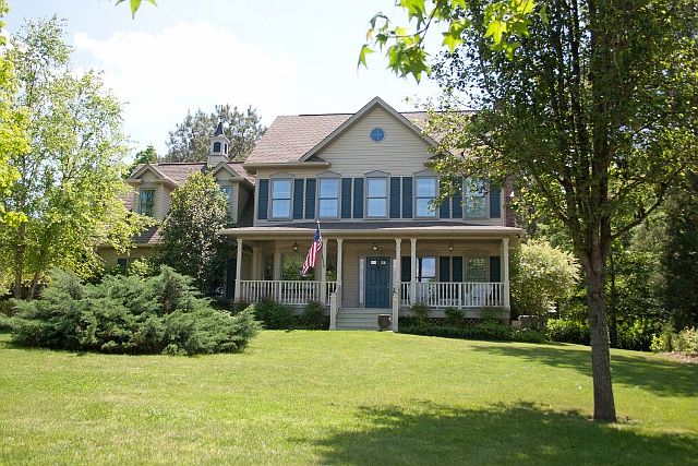 1st image of 173 Woodberry Dr NW