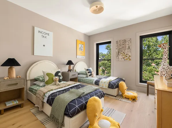 839 President Street image 22 of 53