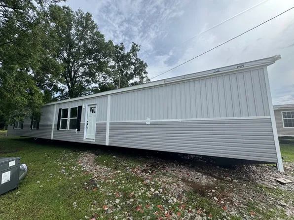 2605 Candace Ct, Dillon, SC 29536