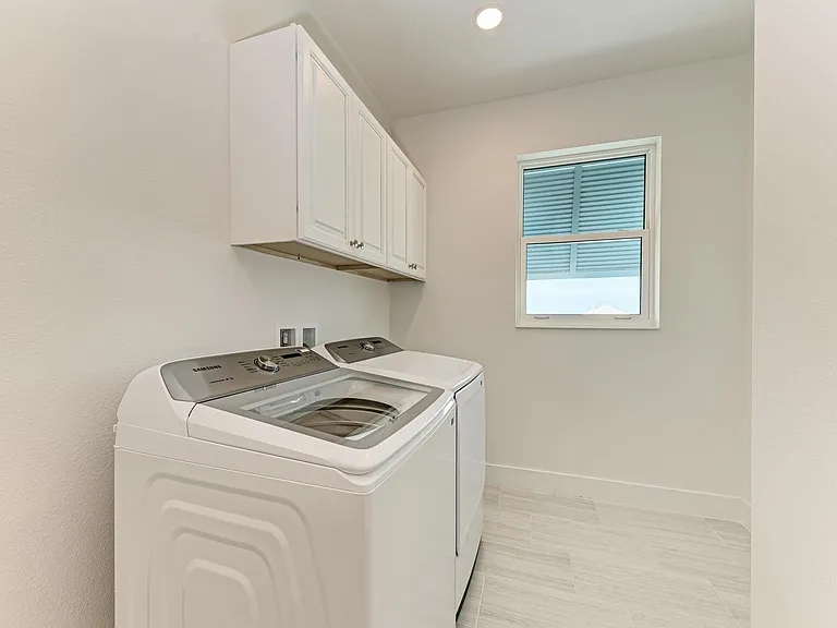 10016 Rembrandt Way #202 — Photo 15