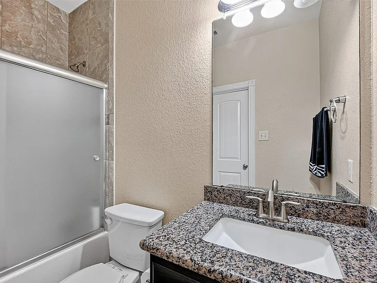 2624 Holbrook Springs Ln — Photo 34
