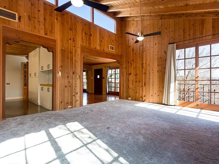 8873 Golf Dr — Photo 16