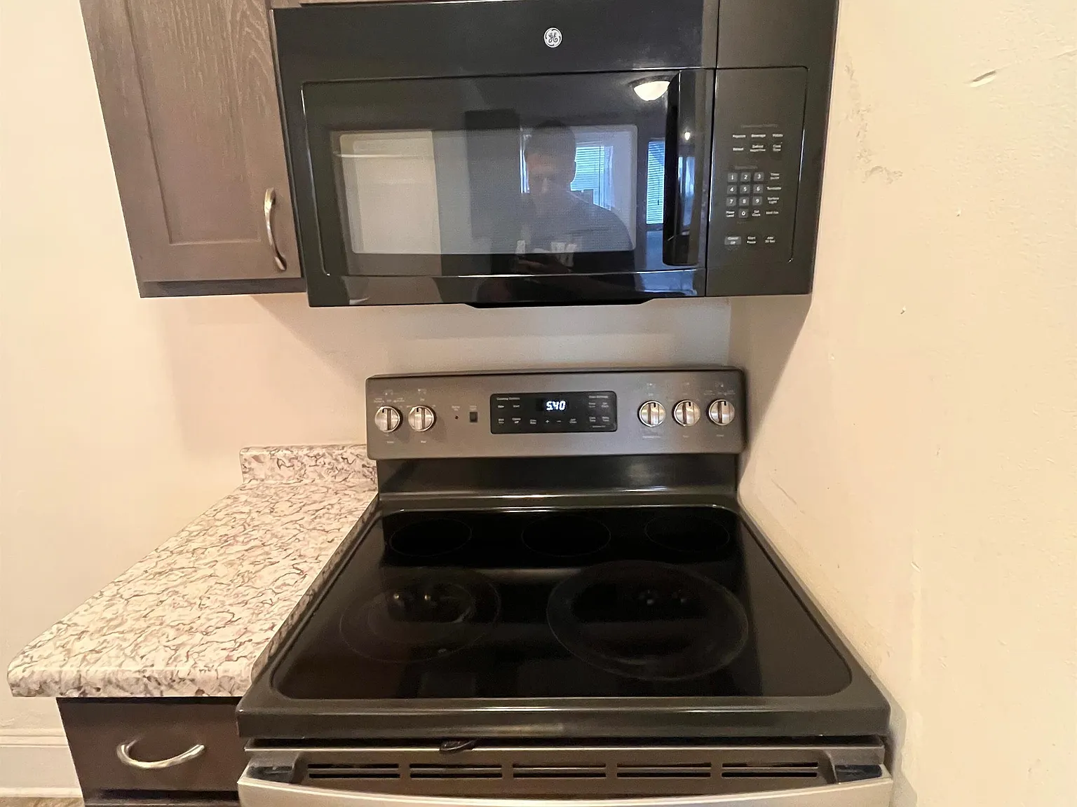 133 East Gorham Street - Unit 3 — Photo 4