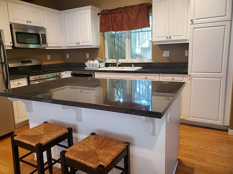 345 Kellogg Way #3 — Photo 4