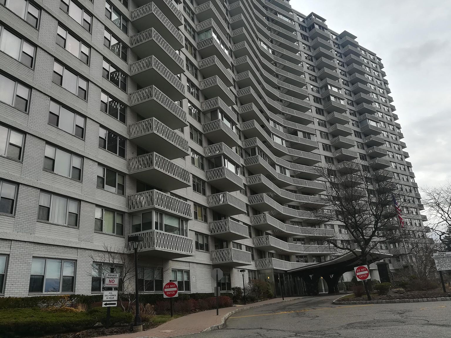 2100 Linwood Ave, Fort Lee, NJ 07024 Zillow