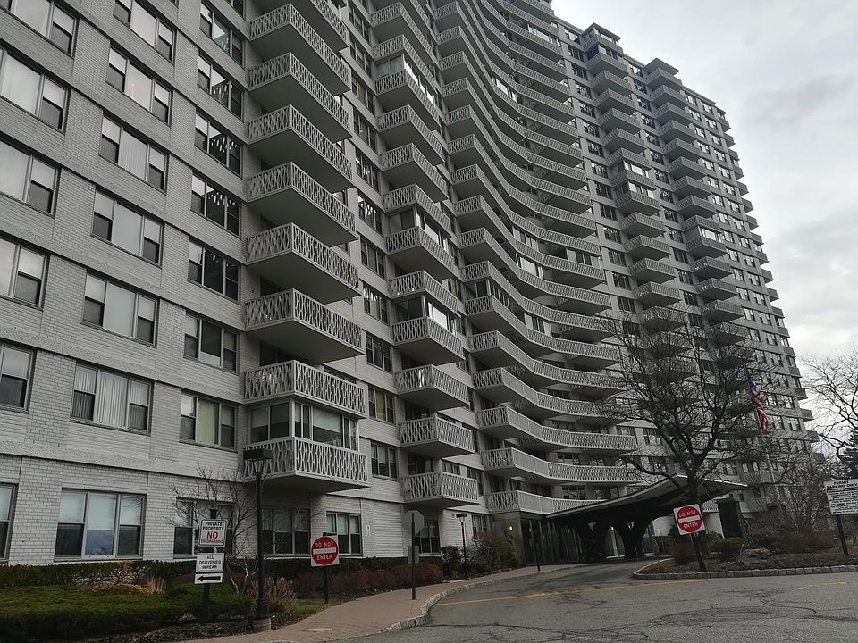 2100 Linwood Ave, Fort Lee, NJ 07024 Zillow