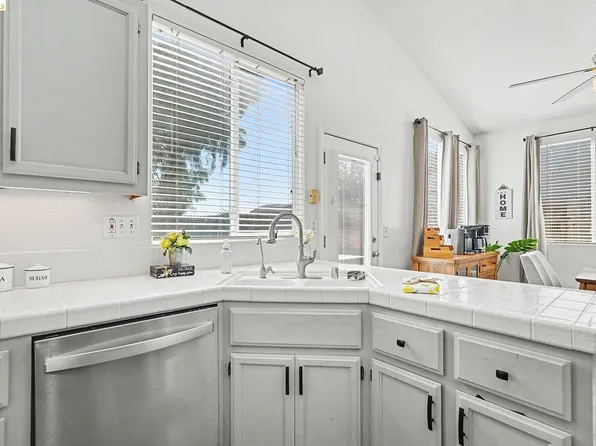 678 Rubier Way, Rio Vista, CA 94571