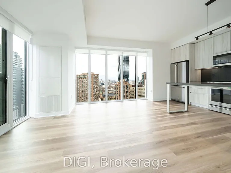 8 Gloucester St #2603 — Photo 6