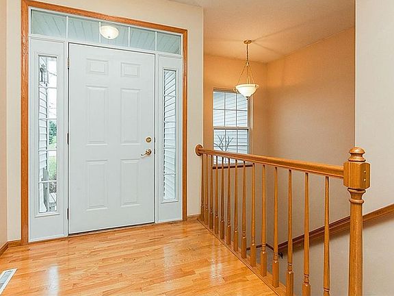 2nd image of 833 Shadetree Ct