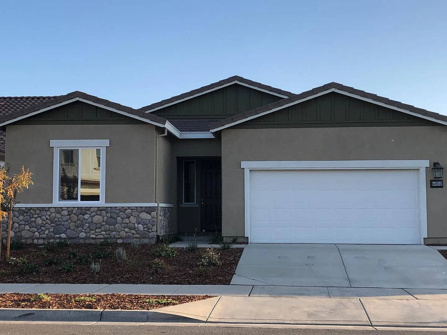 4024 Metaponto Way photo 1