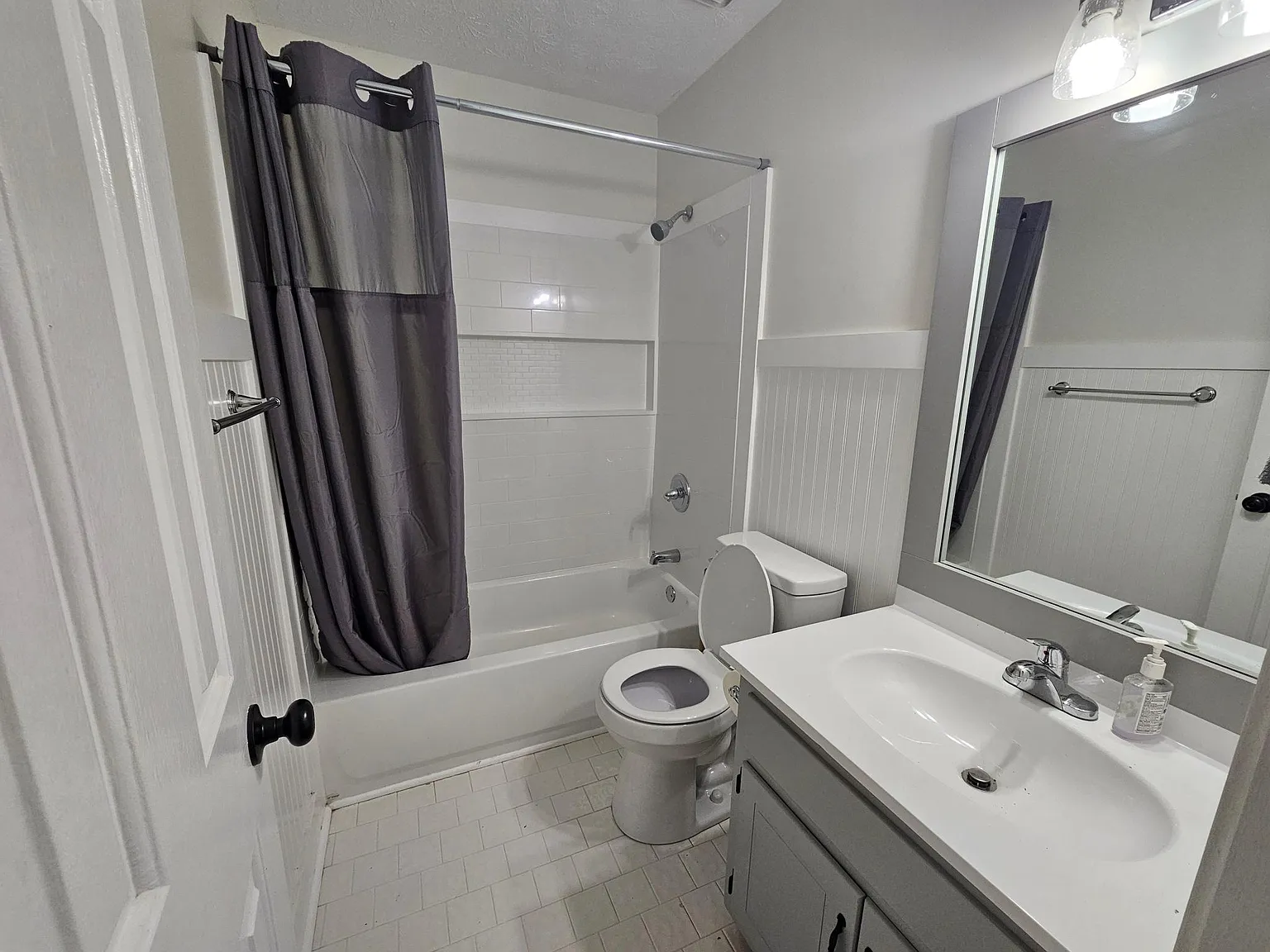 170 Kellie Ln — Photo 4