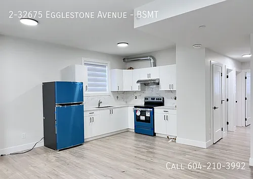 32675 Egglestone Ave #2 Photo 1