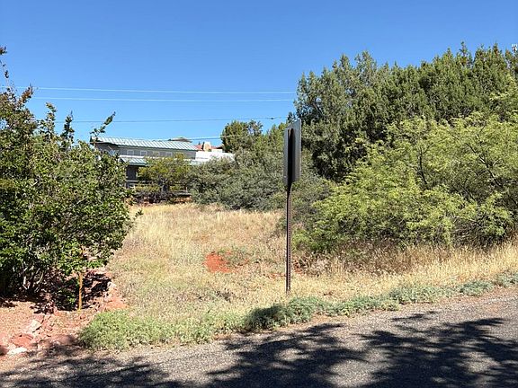 2nd image of 220 SIERRA Road #81