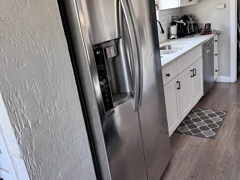 7727 S Normandie Ave — Photo 37