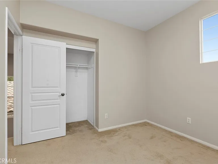 21 Tall Oak — Photo 23