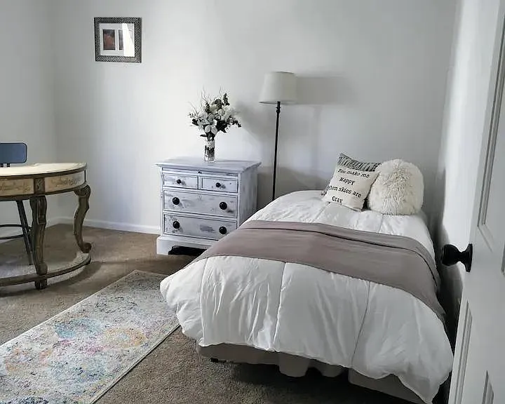 E Alameda Dr — Photo 1
