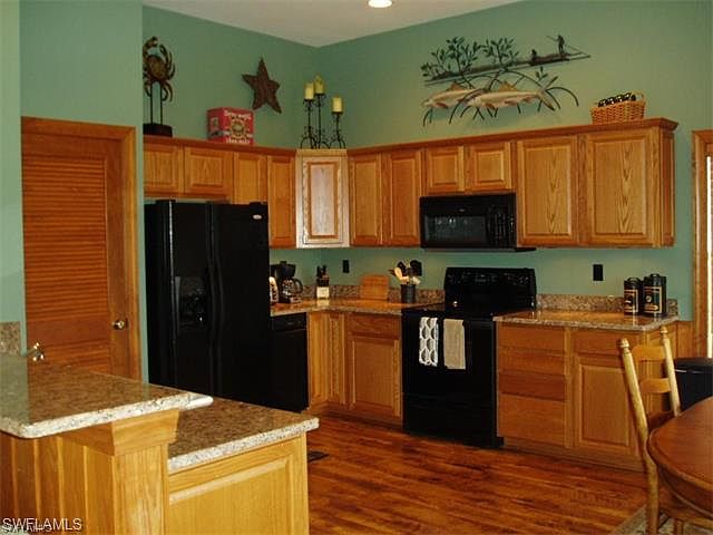 1st image of 305 Storter Ave N #6