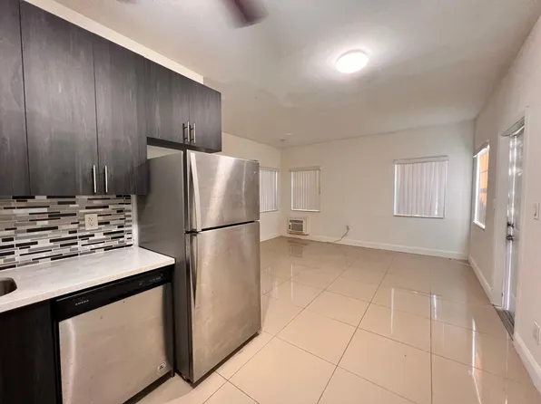 950 Lake Wyman Rd #A, Boca Raton, FL 33431