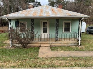 711 Barrows Mill Rd, Martinsville, VA 24112