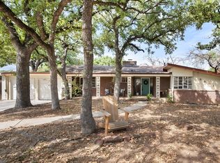 5653 Blueridge Dr, Fort Worth, TX 76112