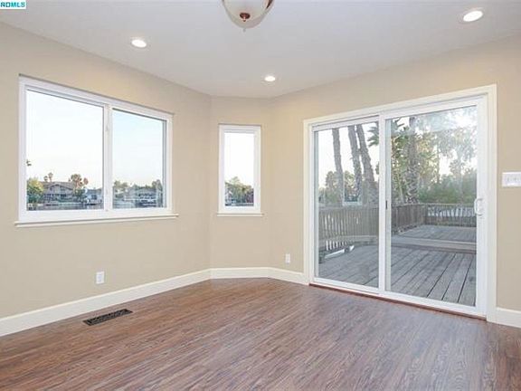 5th image of 1345 Shell Ct