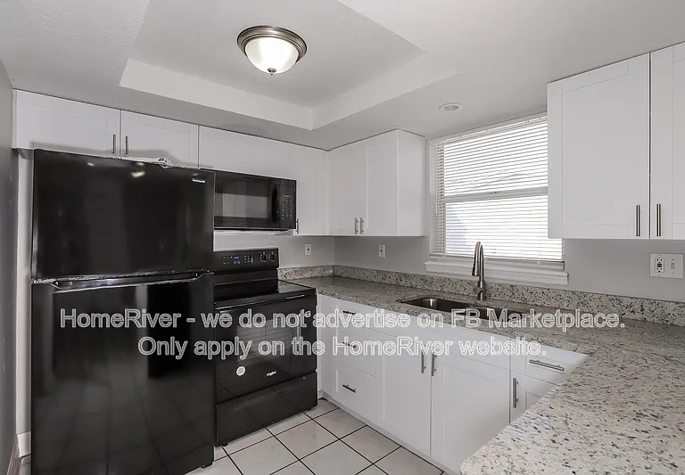 12809 College Hill Dr — Photo 8