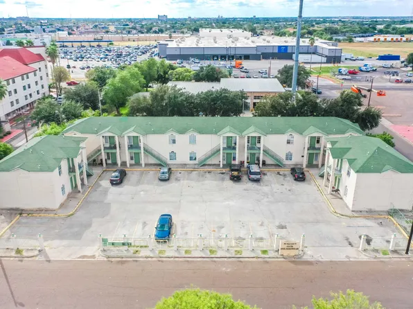 1005 Tesoro Ln, Laredo, TX 78041