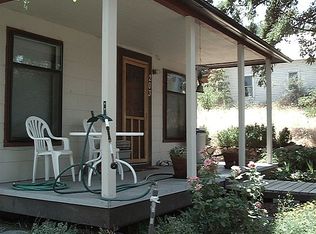 203 Oregon St, Mosier, OR 97040