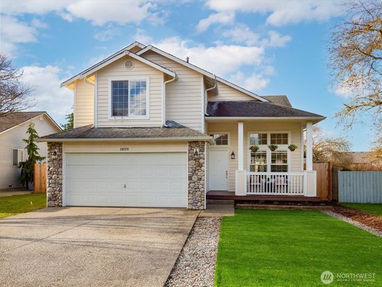 10220 62nd Drive NE, Marysville, WA 98270