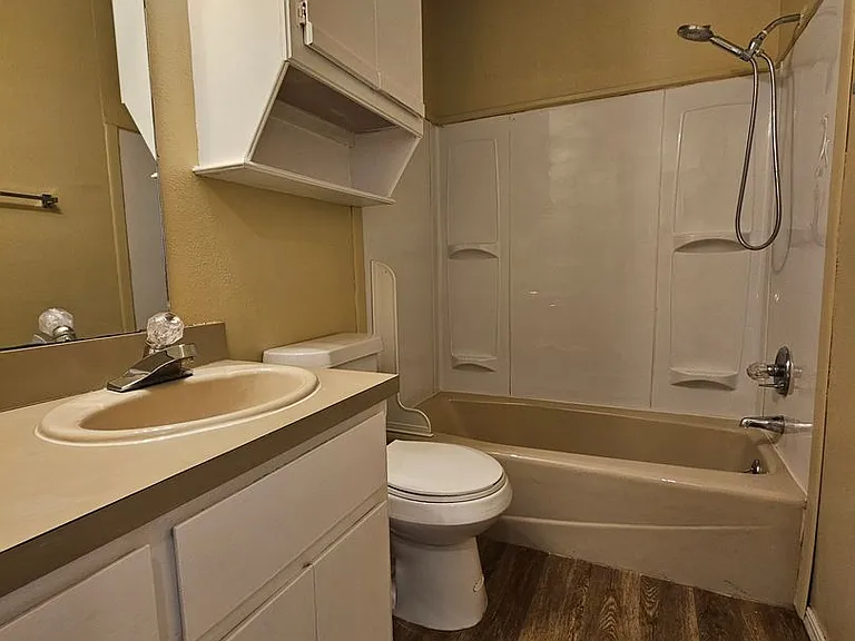 217 Monticello Rd — Photo 15