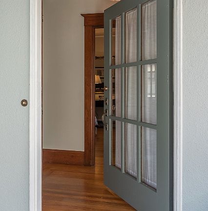 4th image of 119 13th Ave