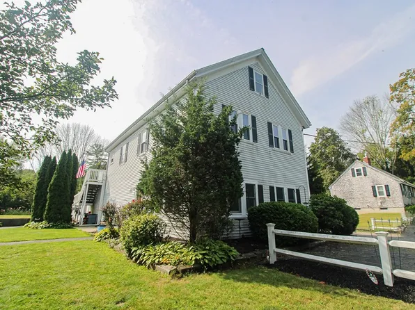 45 Plymouth St, Middleboro, MA 02346